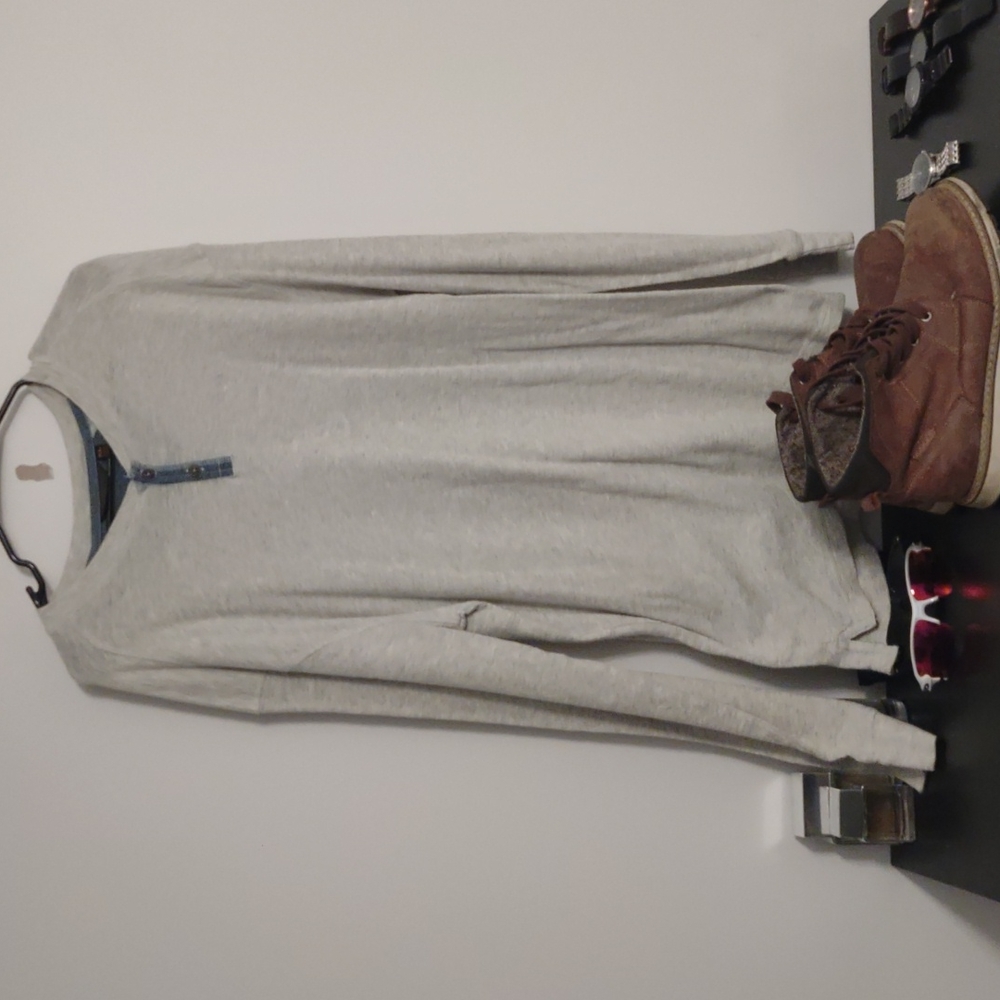 Men's long sleeve T-shirt